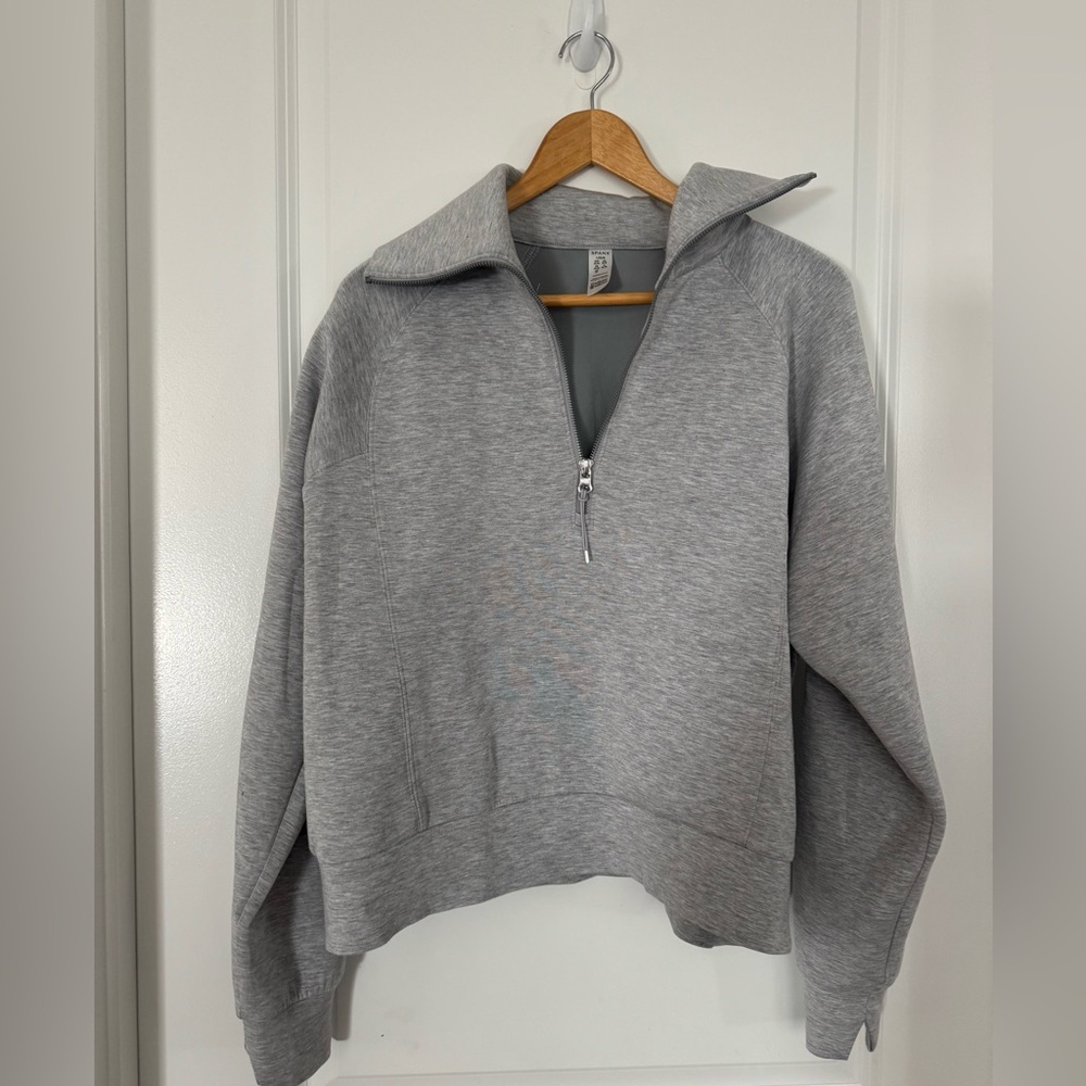 Spanx air essentials. Size large. Half zip. Grey